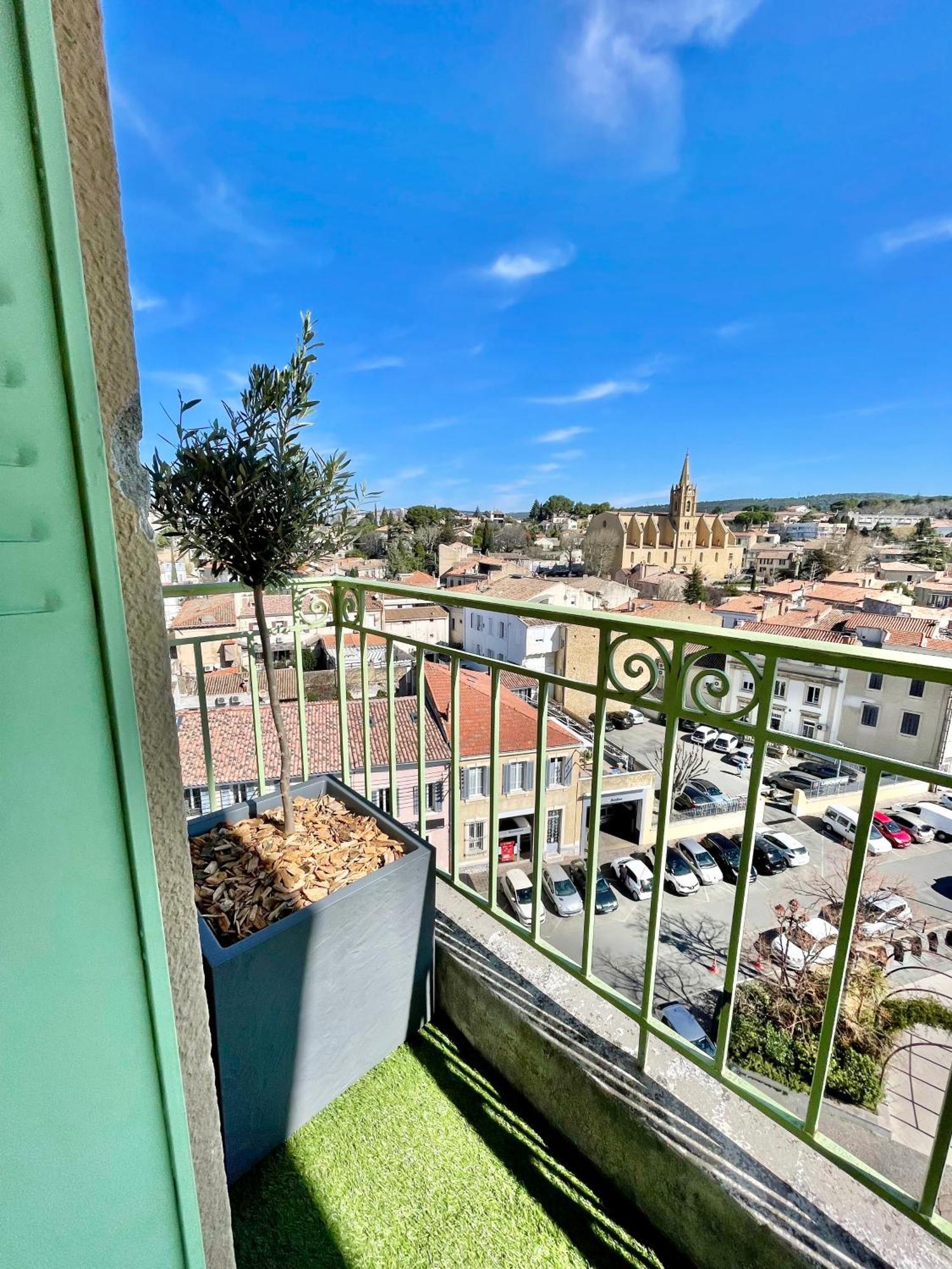 Apartmán Le Panoramique Salonais Exteriér fotografie