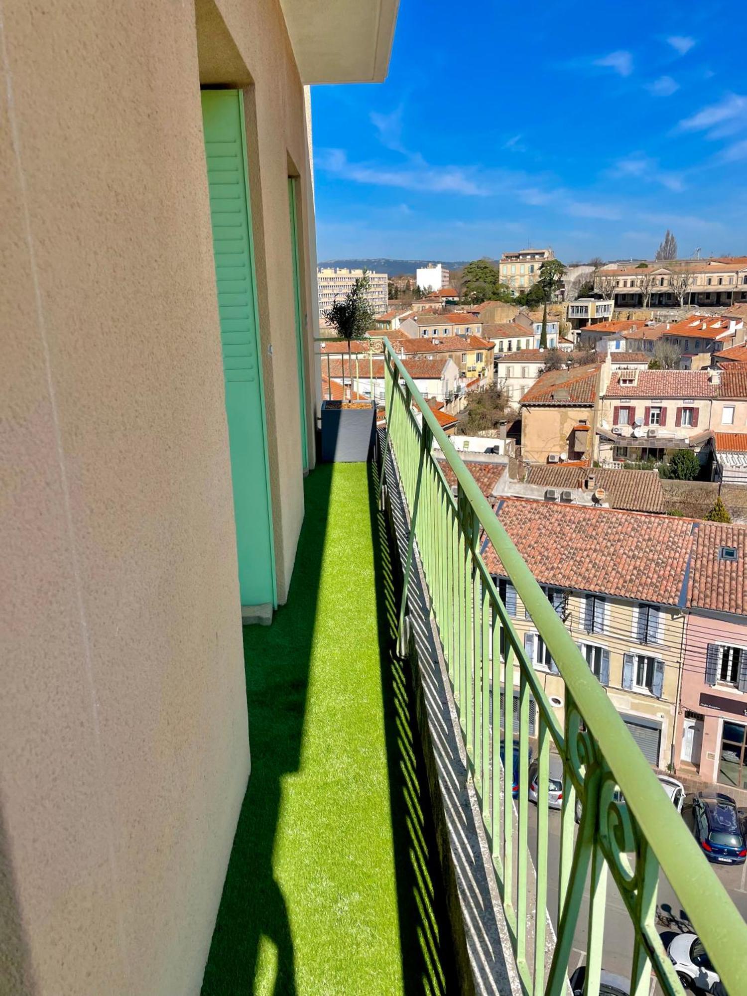 Apartmán Le Panoramique Salonais Exteriér fotografie
